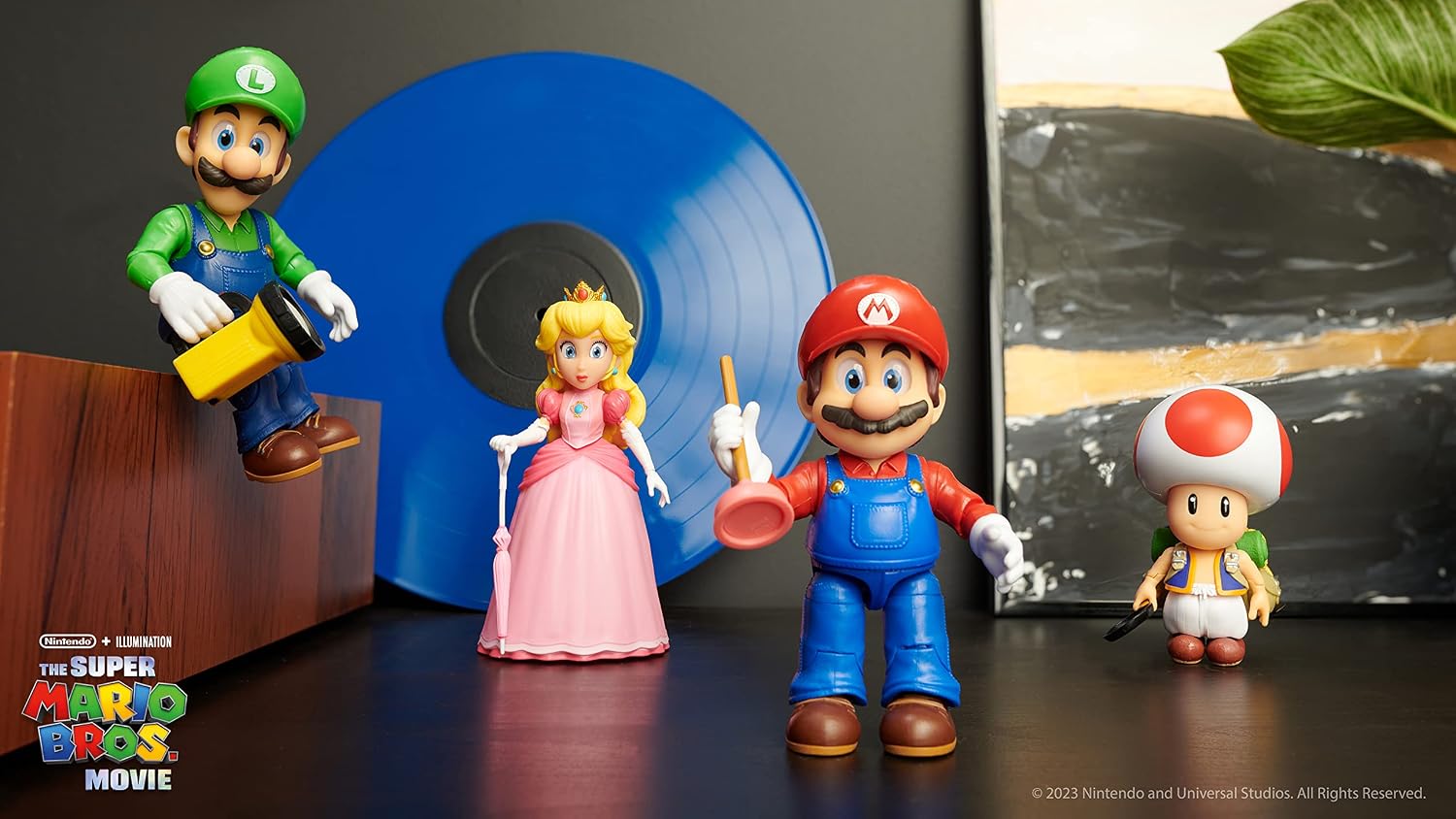 THE SUPER MARIO BROS. MOVIE - 5 Inch Action Figures Series 1 – Mario Figure with Plunger Accessory