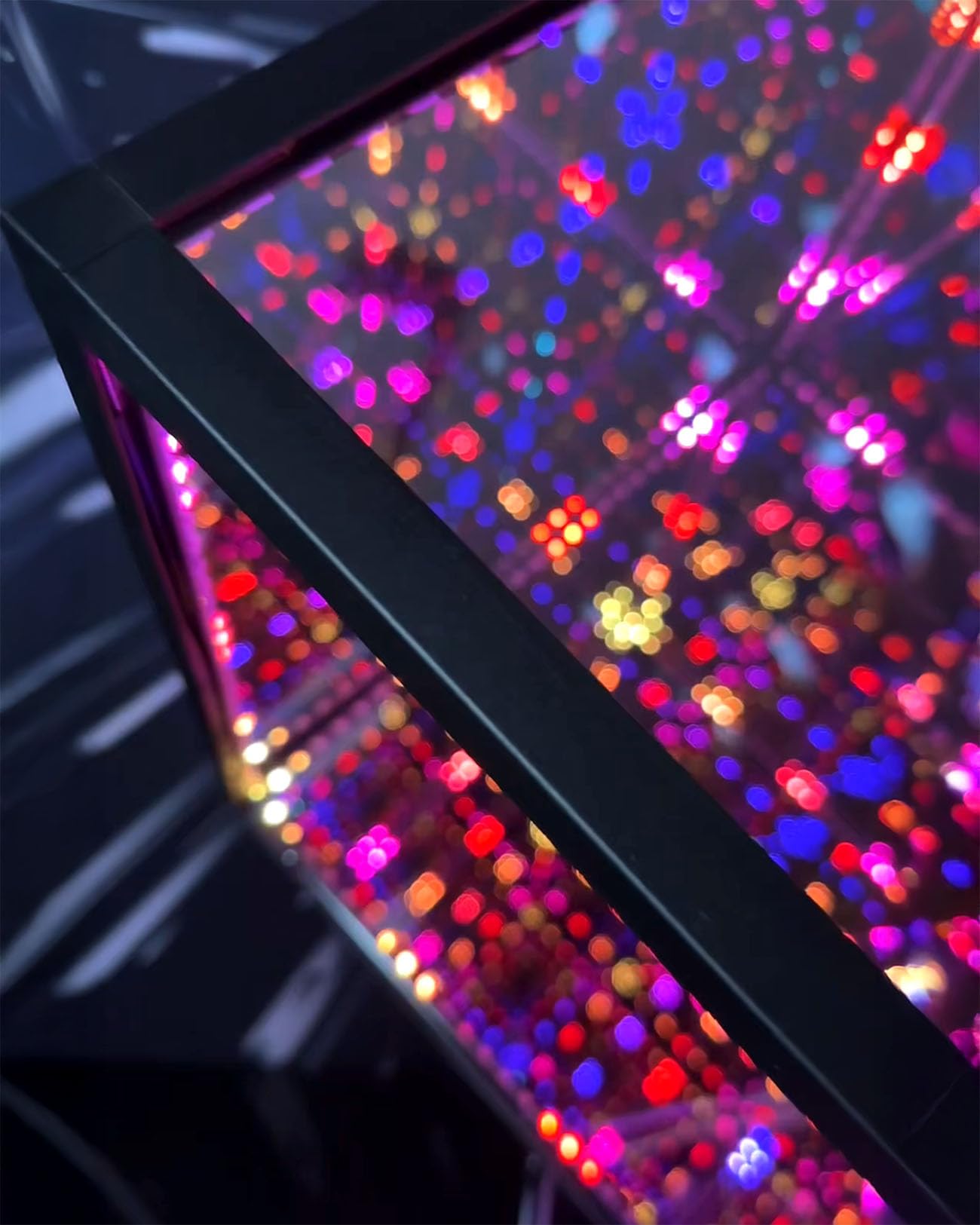 Hyperspace Lighting Co. Infinity Mirror LED Lamp – 4 Sizes