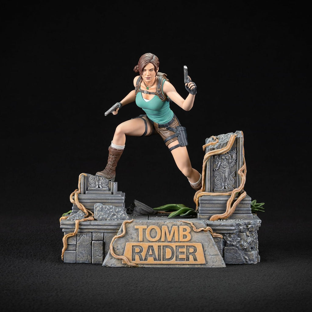 Tomb Raider: Lara Croft PVC Statue