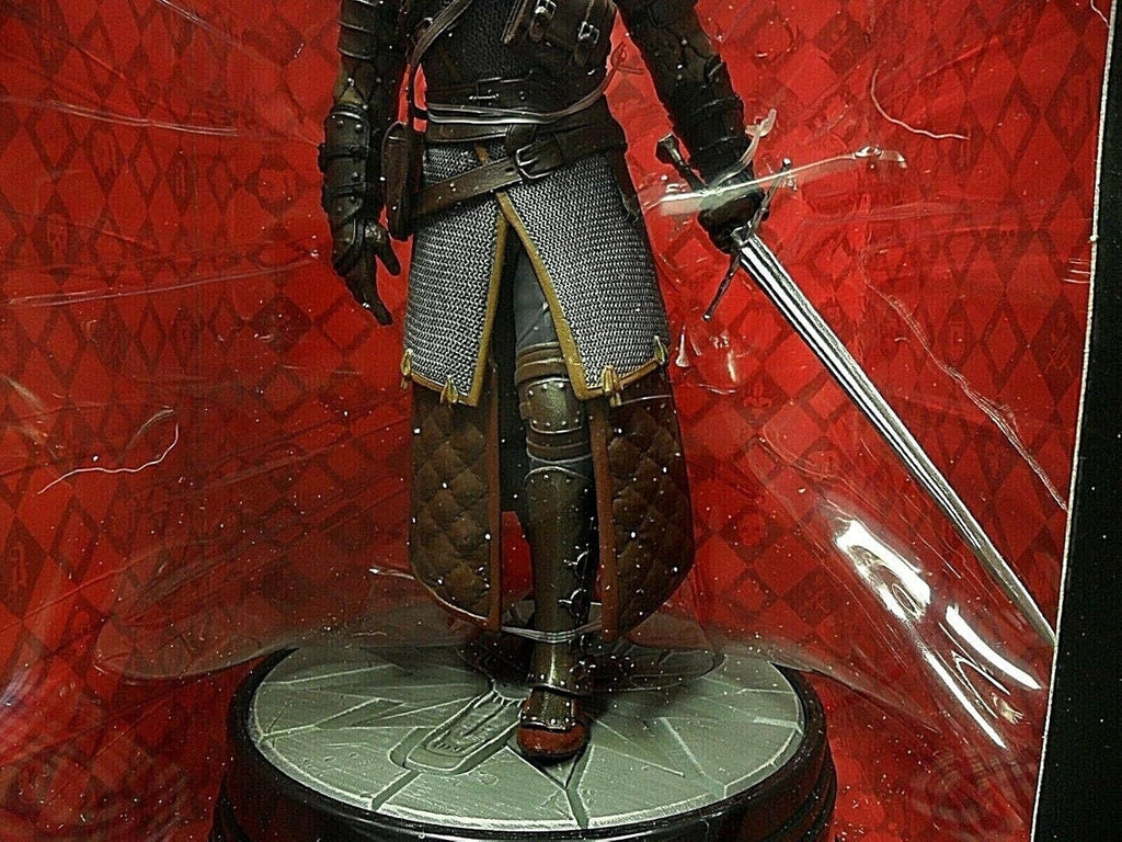 Dark Horse Deluxe The Witcher 3: Wild Hunt: Geralt Grandmaster Ursine Figure - Flex Gamingproduct_type