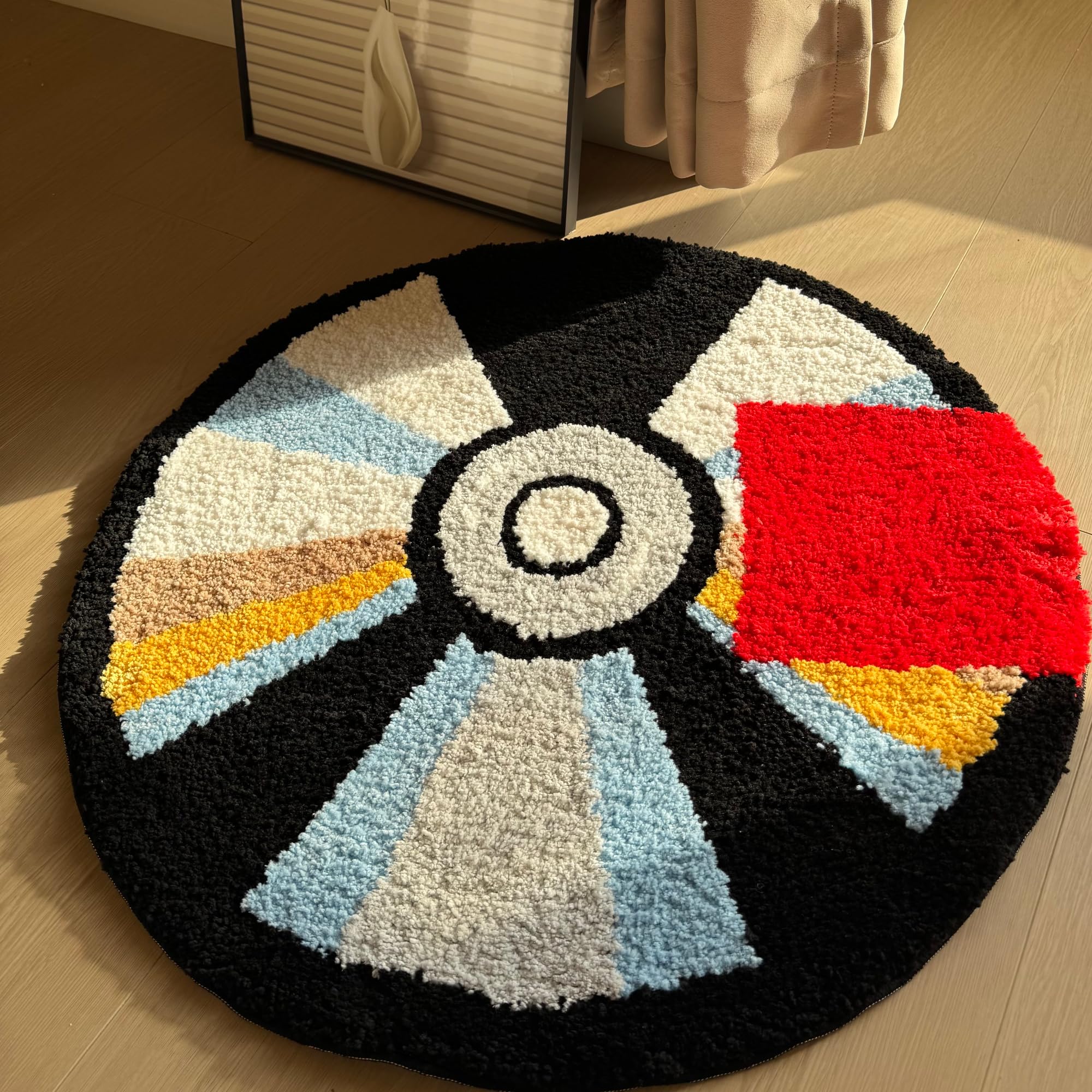 Graduation Bear Rug - Hypebeast Room Decor, Ultra-Soft Hypebeast Rugs with TPR Non-Slip Backing, Trendy Cloud-Like Plush Cute Carpet, Cool Rugs for Bedroom & Man Cave (28"x28") - Flex Gamingproduct_type