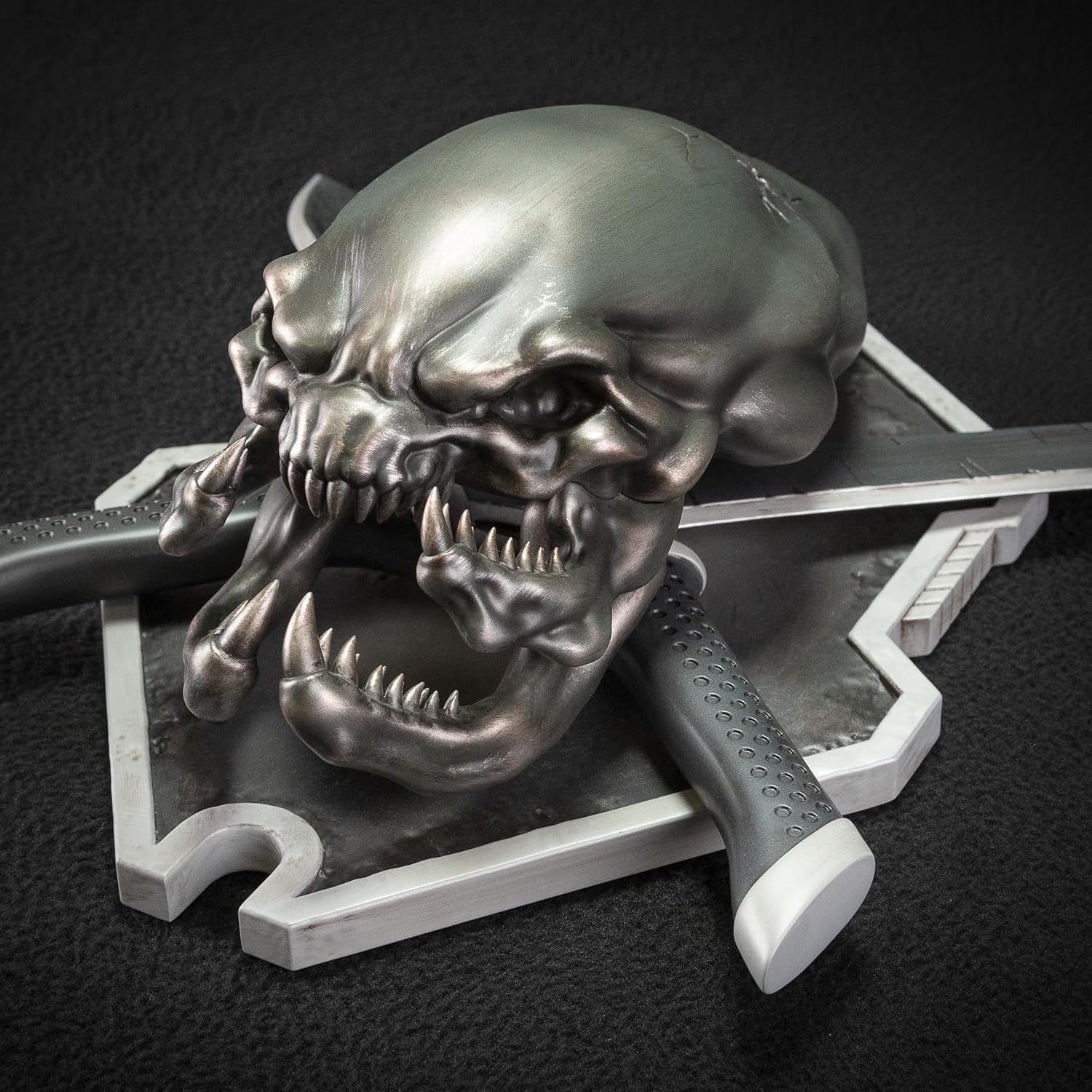 Halo Legendary Icon Sculpture (Grunt Sized Edition) Wall Mount