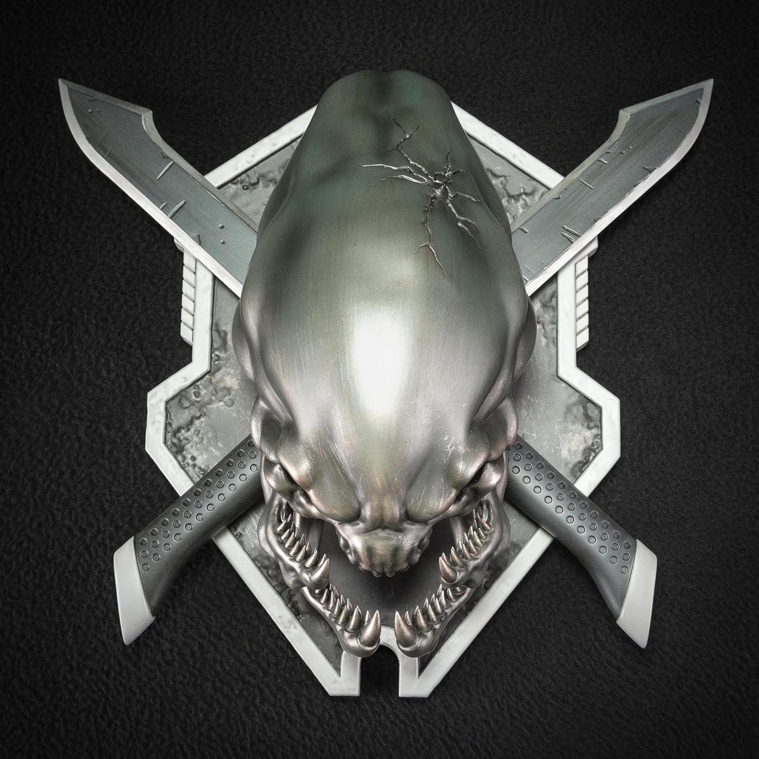 Halo Legendary Icon Sculpture (Grunt Sized Edition) Wall Mount